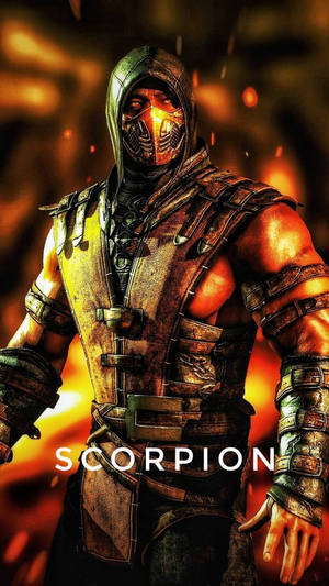 Mortal Kombat 角色 Scorpion 穿著黑色盔甲在熾熱背景前