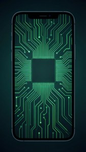 智能手機屏幕顯示發光綠色電路板設計，中央有芯片。