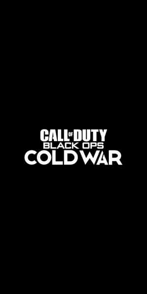 黑色背景上白色的 Call of Duty Black Ops Cold War 遊戲標題標誌。 — 美學 壁紙