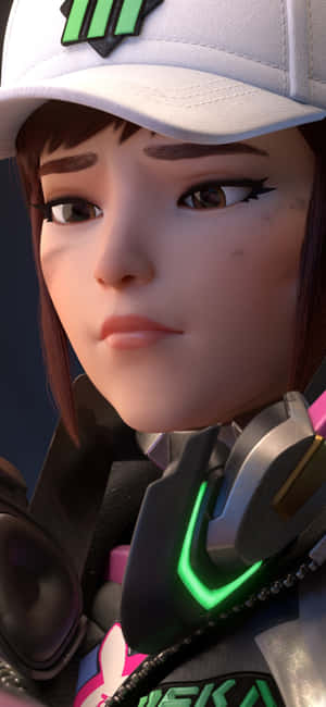 動漫女孩穿著遊戲裝備，戴著發光綠色耳機和白色帽子。