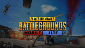 來自 PlayerUnknown's Battlegrounds Mobile Lite 的戰場場景，有跳傘玩家和爆炸。