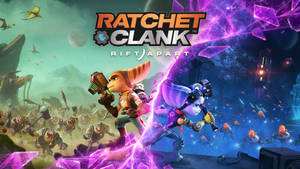 Ratchet 和 Clank 在帶有紫色能量的科幻遊戲場景中與外星人戰鬥。