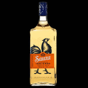 Sauza Hacienda Tequila Gold 酒瓶，黑色背景上帶有公雞設計