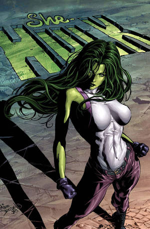 She-Hulk 以動態姿勢展現綠色皮膚和飄逸長髮，立於裂開的路面上。