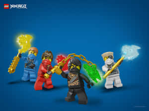 四個LEGO旋風忍者揮舞發光元素武器。