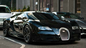 黑色Bugatti Veyron停泊在城市街道上，帶有倒影 — 布加迪 壁紙