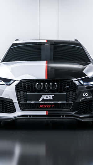 攝影棚內白色和黑色ABT奧迪RS6+跑車的前視圖。 — Audi R8 GIF 壁紙