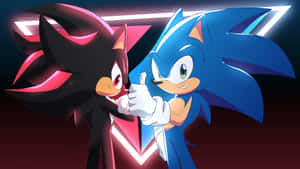 Sonic 和 Shadow 在霓虹燈場景中豎起大拇指。 — 超音鼠 壁紙
