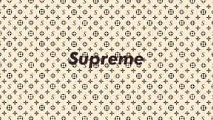 Supreme標誌在Louis Vuitton字母圖案背景上。