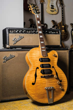 漸變色Fender結他靠在音樂工作室中的復古Fender擴音器上。
