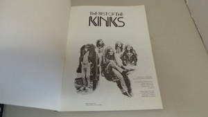打開的The Kinks復古專輯小冊子，附有樂隊插圖。 — 復古 壁紙