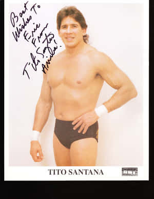 摔角手 Tito Santana 身穿黑色三角褲和白色護腕的簽名肖像。 — 摔角 GIF 壁紙