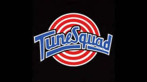 TuneSquad 標誌，帶有紅白靶心和藍色風格文字，背景為黑色。