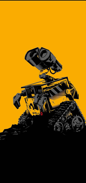 黑色和黃色機械人 Wall-E 站在橙色背景前。