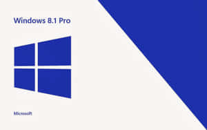 Windows 8.1 Pro標誌，帶有Microsoft文字，喺藍色同白色背景上。