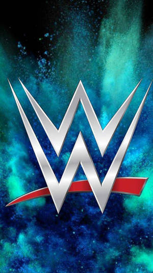 WWE標誌在宇宙藍色和青綠色的星雲背景上發光。