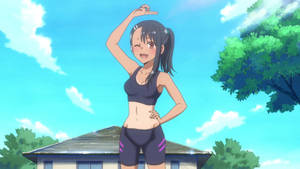 穿著運動服的動漫女孩在陽光明媚的日子裡在戶外微笑。