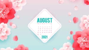 以剪紙櫻花和花瓣裝飾的2021年8月月曆。