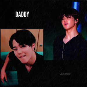 一位年輕男子在雨夜肖像中微笑，帶有藍色燈光和文字「DADDY」及「Look close」。 — Jimin GIF 壁紙