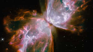 充滿活力的宇宙星雲，在星空中旋轉著粉紅色、橙色和藍綠色的氣體雲。 — 星星 壁紙