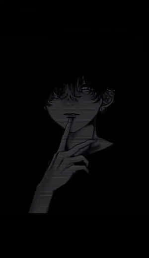 在深色單色中帶有掃描線效果的動漫角色，手指放在嘴唇上。 — 暗黑動漫 壁紙