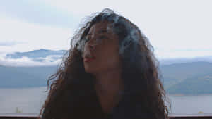 一個女人吸煙 — 吸煙 壁紙