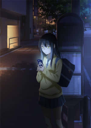 黃色毛衣動漫女孩，夜晚巴士站用手機 — iPad (A16) 壁紙
