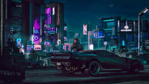在夜間霓虹燈照亮的賽博朋克城市中，一個人站在一輛未來主義汽車旁邊。 — Xbox GIF 壁紙