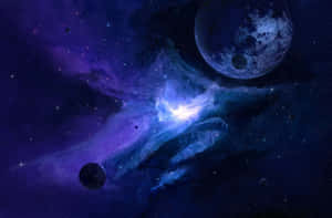 一個發光的藍色和紫色星雲，行星漂浮在繁星點點的太空場景中。 — 藍天 壁紙