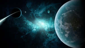 一個充滿活力的藍色星雲在地球和黑暗月球之間發光，彗星掠過。