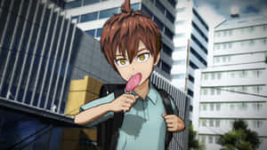 動漫男孩，棕色頭髮和黃色眼睛，在城市街道上舔著粉紅色棒棒糖。 — 機械人 壁紙
