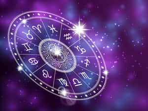一個發光的星座輪，在紫色宇宙場景中帶有星星。 — 星座 壁紙