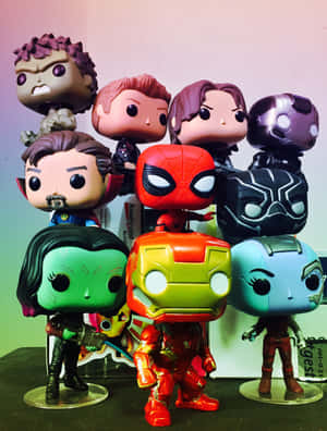 在架子上展示的Marvel角色Funko Pop!公仔。 — 2048x2732 壁紙