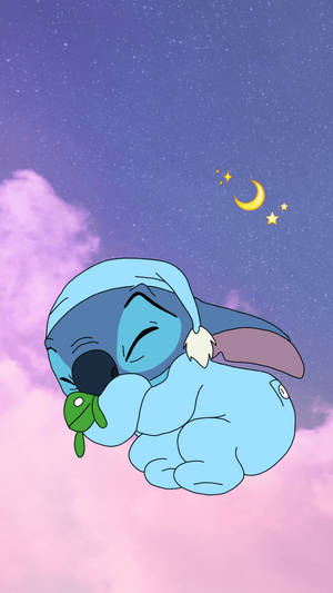 藍色外星人角色在星空夜空下睡覺，有新月。 — 唯美雲朵動態 壁紙