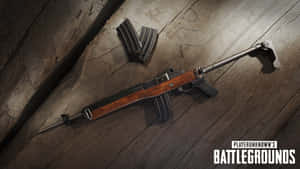 PUBG中木地板上的突擊步槍，配有木製槍托和彈匣。 — 槍 壁紙