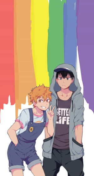兩個微笑的動漫男孩站在彩虹背景前。