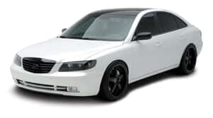 白色轎車配黑色輪圈和有色車窗，白色背景。 — 現代汽車 壁紙