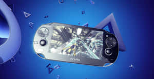 銀色PS Vita遊戲機在藍色背景上顯示賽車遊戲，伴有浮動的幾何形狀。