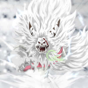 兇猛的白毛九尾狐，眼睛發光，牙齒鋒利，在暴風雪中咆哮。 — 鬼滅之刃 火鬼 壁紙