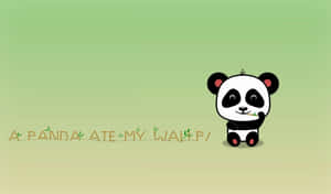 可愛的卡通熊貓吃竹子，背景為綠色，帶有文字「A PANDA ATE MY WALLPAPER」。 — 熊貓 壁紙