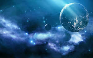 一顆帶有雲層的藍色行星，在繁星點點的星雲中運行，附近有一顆較小的衛星。 — 夜空 壁紙