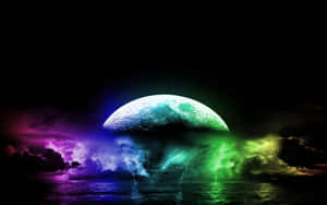 一顆發光的外星月亮在暴風雨的海面上，伴隨著霓虹閃電。 — 天空美學 壁紙