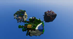 三個浮空的Minecraft島嶼，上面有樹木、水和建築物，在藍天中 — 型格 Minecraft 壁紙