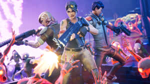 三名Fortnite玩家在紫色燈光的城市環境中與發光的殭屍戰鬥。 — 賽車 壁紙