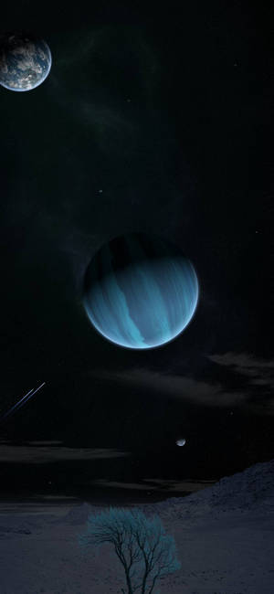 一顆外星行星上的孤獨樹木，在宇宙夜空下，有地球和一顆藍色氣體巨星。
