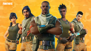 五個穿著軍裝的Fortnite角色在橙色背景前自信地擺姿勢。 — 團隊合作 壁紙