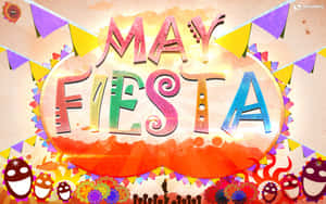 節日氣氛濃厚的 May Fiesta 橫幅，配有彩色彩旗和微笑面具。