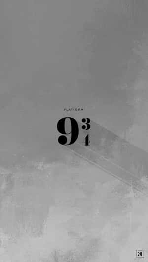 在紋理灰色背景上顯示 platform 9¾ 的文字