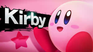 粉紅色卡比角色，有紅色腳和大眼睛，在紅色星星和「Kirby」標誌旁邊微笑。