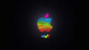 由科技詞彙組成的發光彩虹Apple標誌，黑色背景 — 蘋果 壁紙